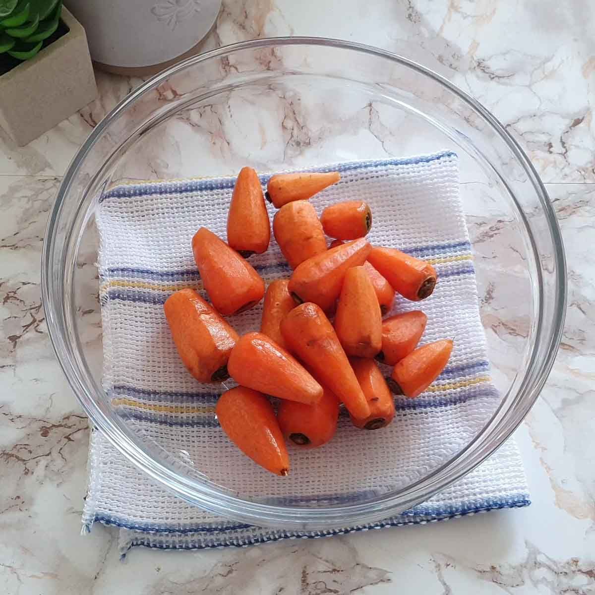 cleaned baby carrots